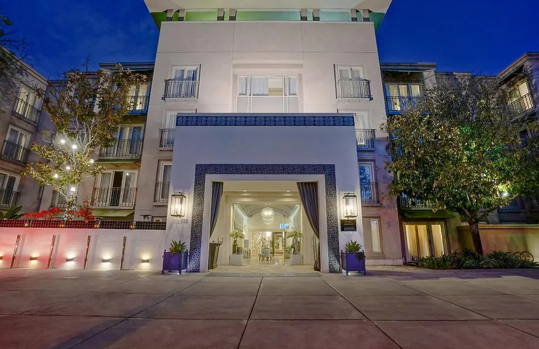 Hotel Amarano Burbank-Hollywood-1