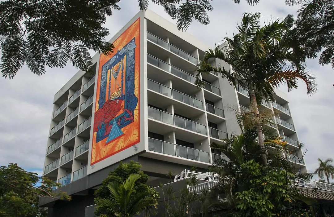 Cairns Plaza Hotel-1