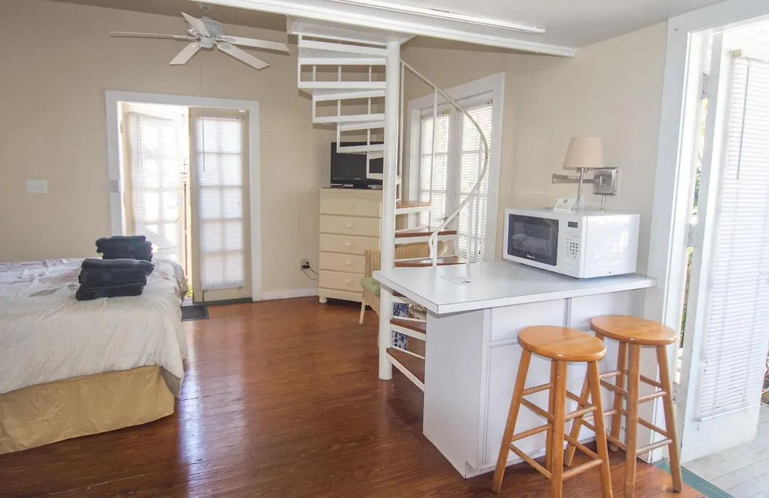 Duval House-1