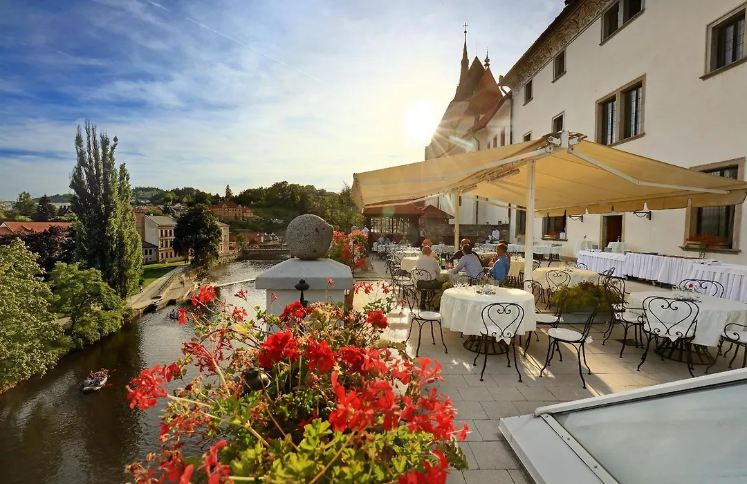 Hotel Ruze-1