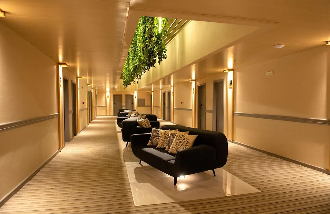 Hotel Cristal Vieira Praia & Spa-1