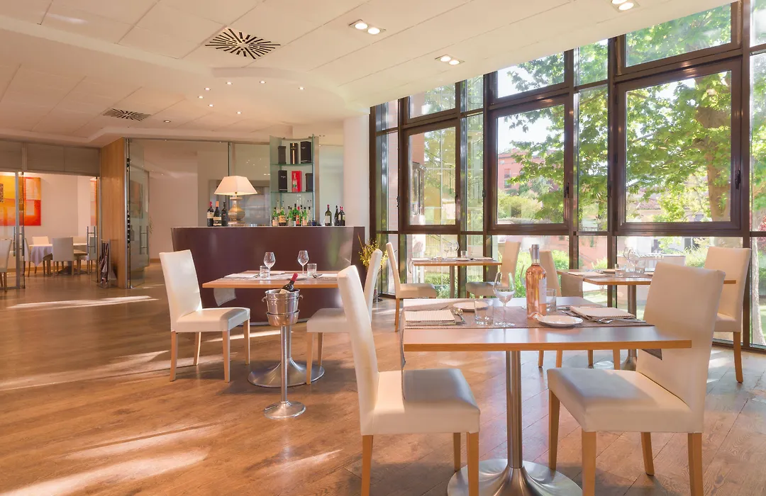 Savhotel Aemilia Bologna-1