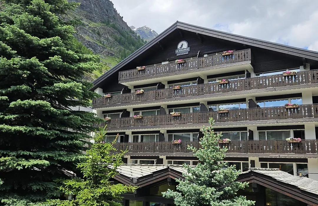 Le Mirabeau Resort & Spa-1