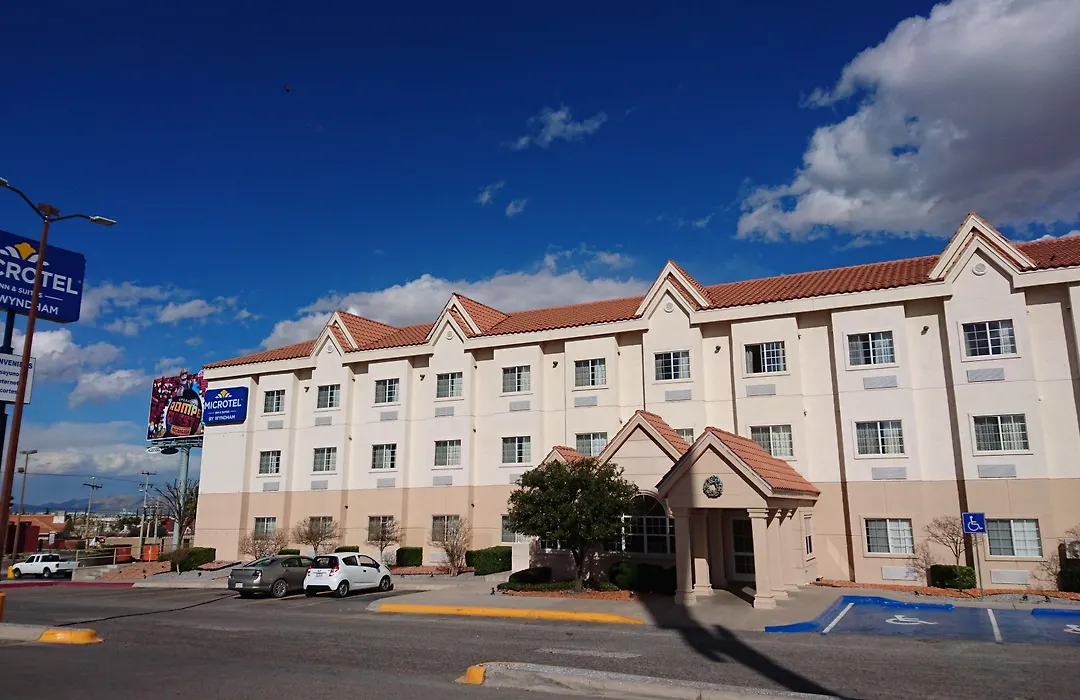 Microtel Inn & Suites By Wyndham Chihuahua-1