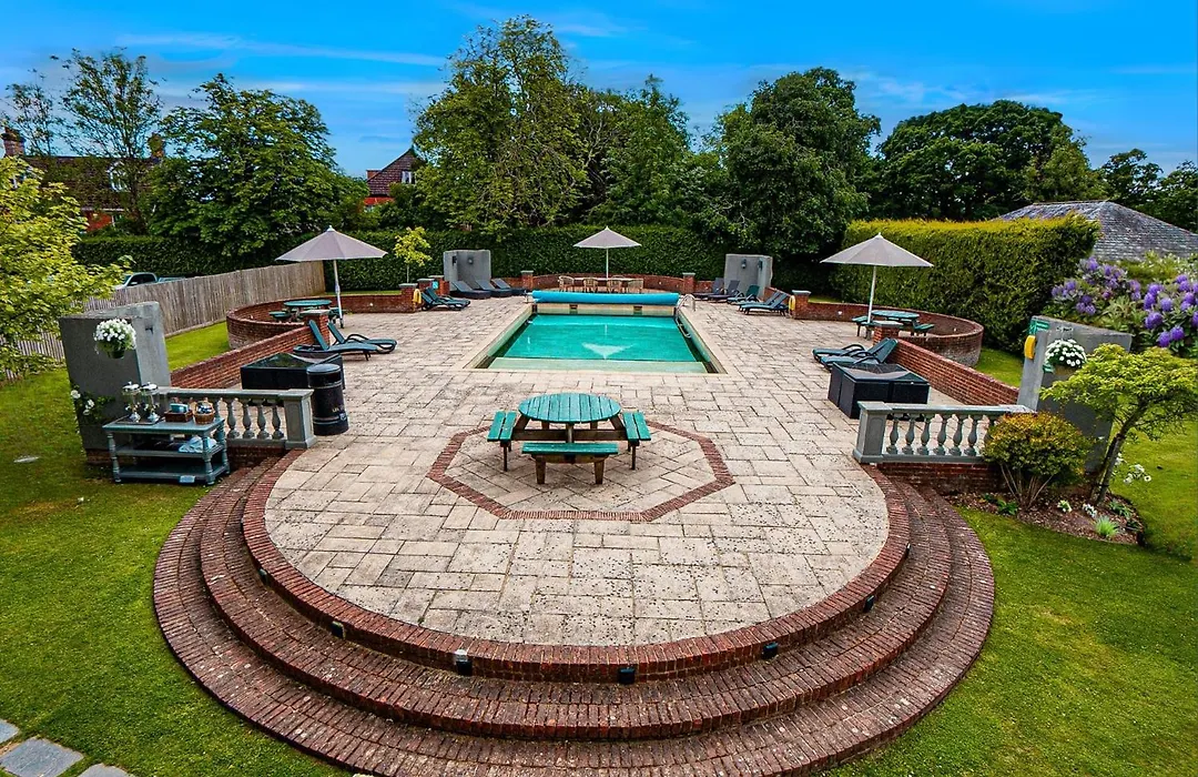 Balmer Lawn-1