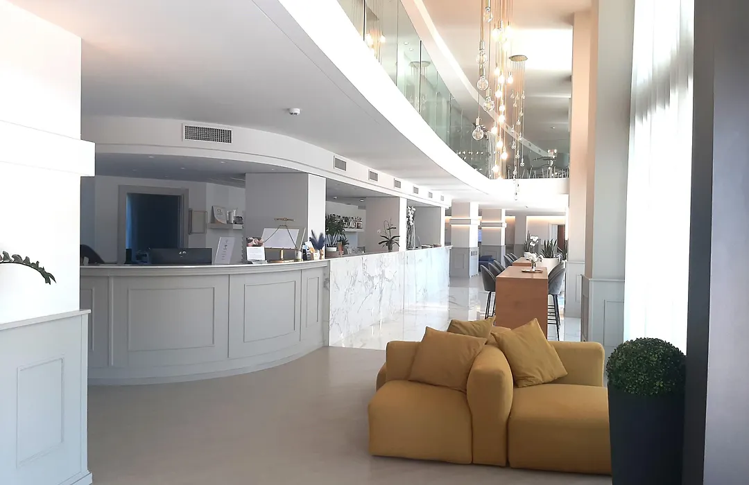 Phi Hotel Cavalieri-1