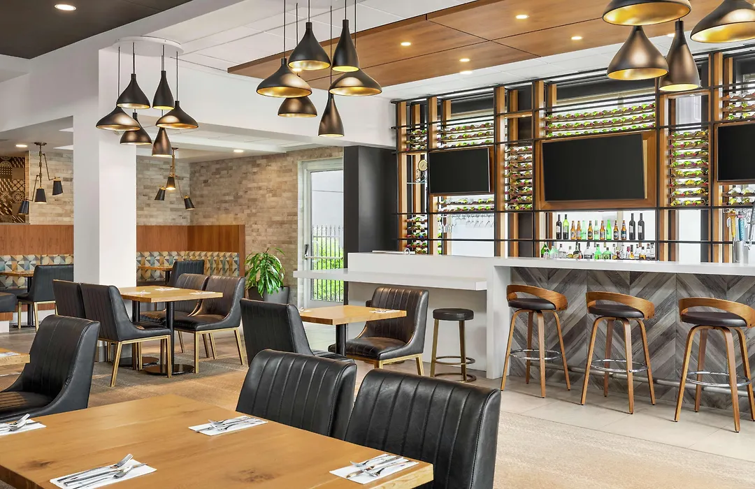 Hilton Garden Inn Kitchener/Cambridge-1