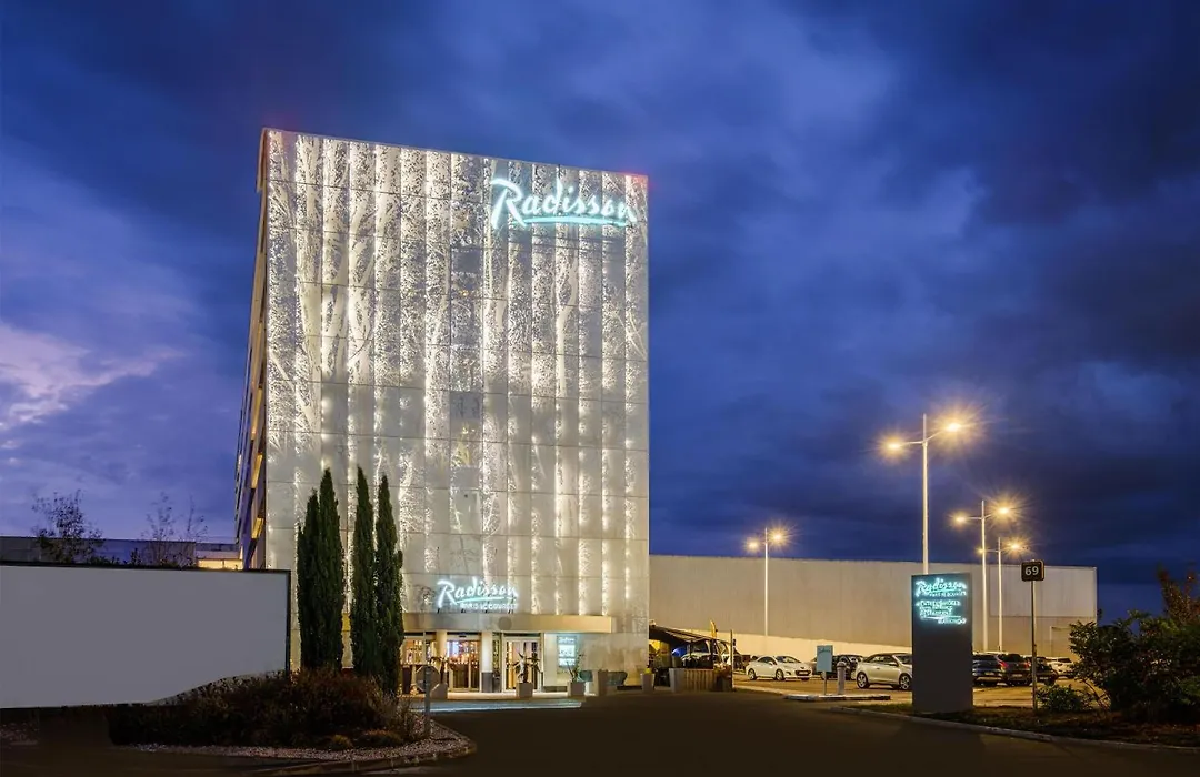 Radisson Hotel Paris Le Bourget-1