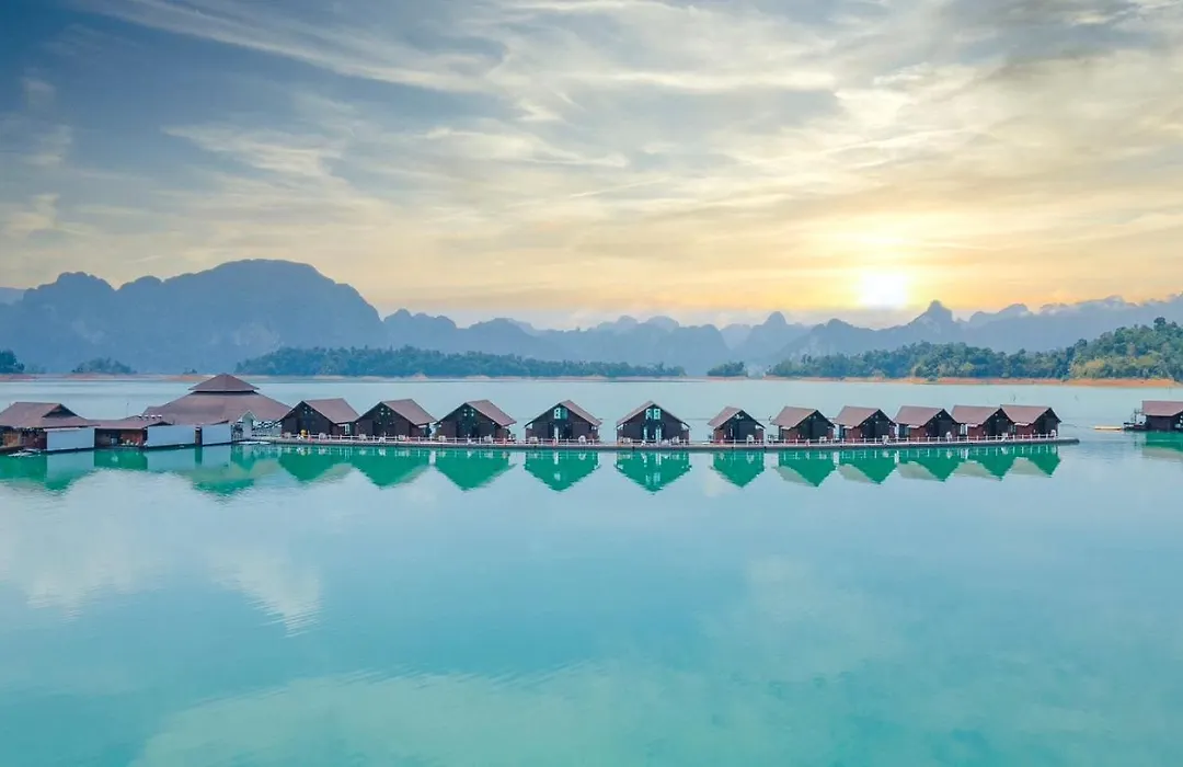 500 Rai Floating Resort-1