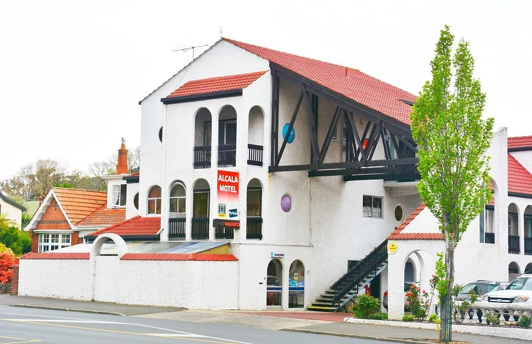 Alcala Motor Lodge-1