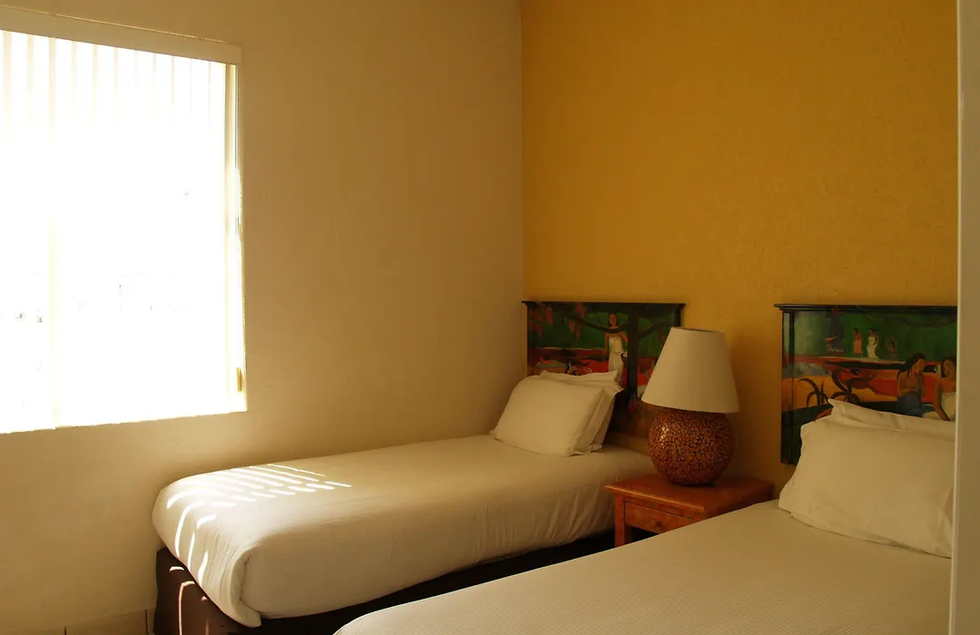 Hotel & Suites Galeria-1
