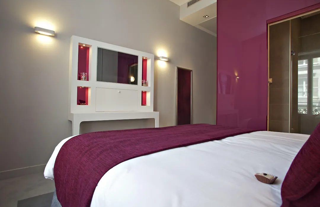Hotel Elysée Secret-1