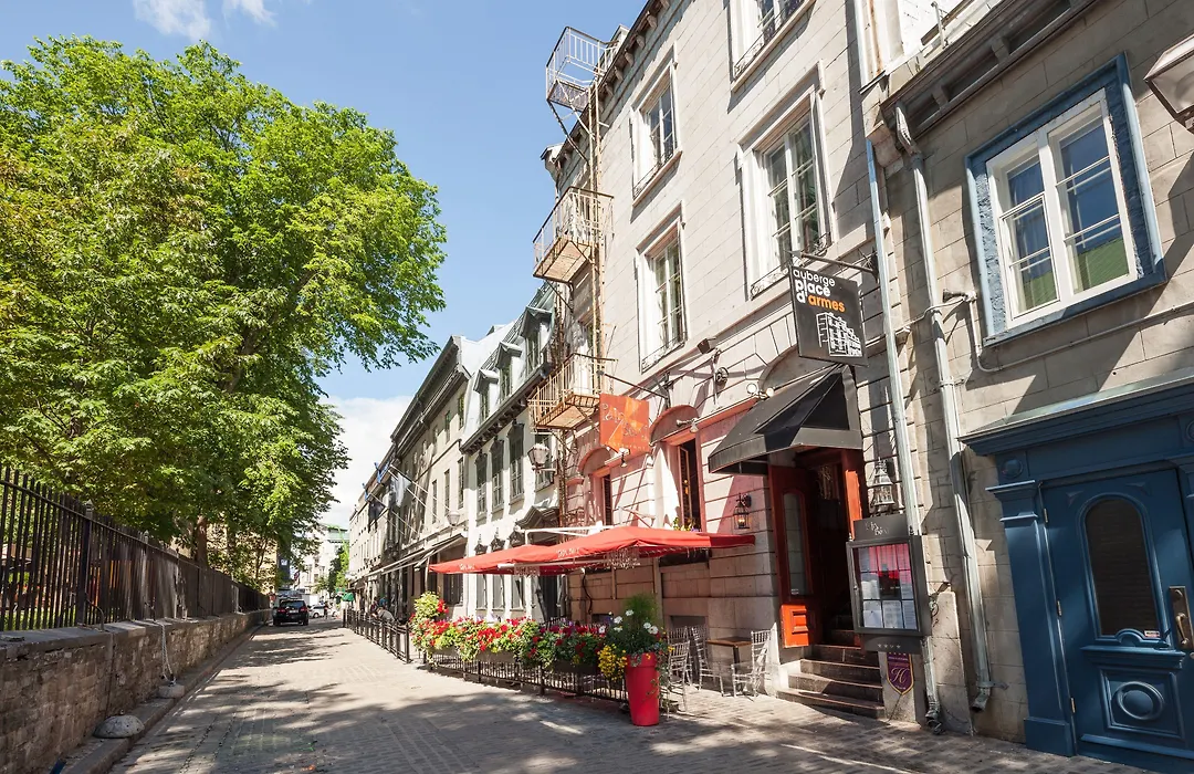 Auberge Place D'Armes-1