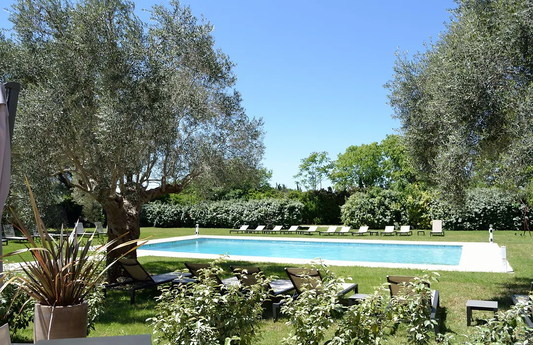 Hotel & Restaurant De Charme - La Begude Saint-Pierre-1