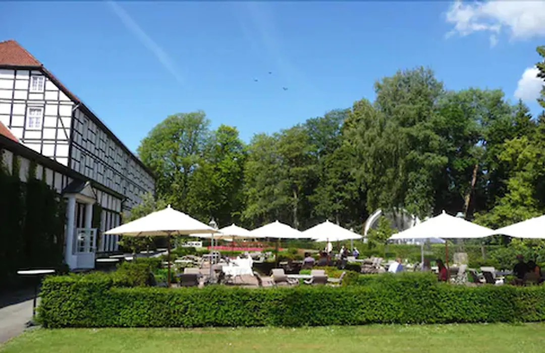 Graeflicher Park Health & Balance Resort-1