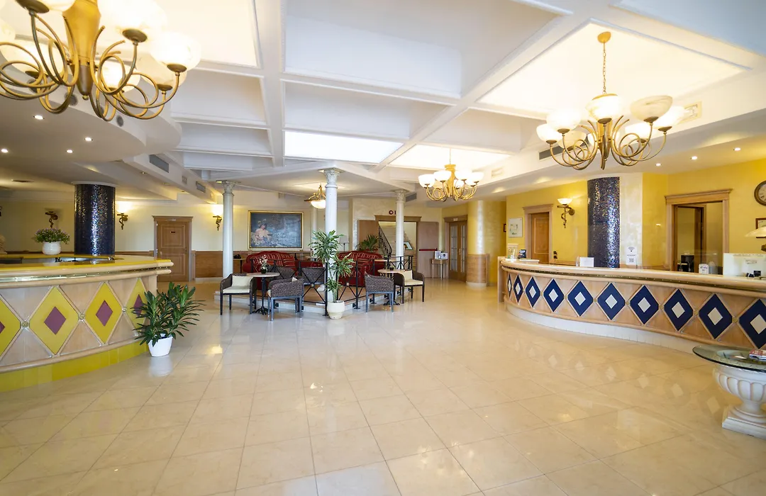 Hotel Villa Romana-1