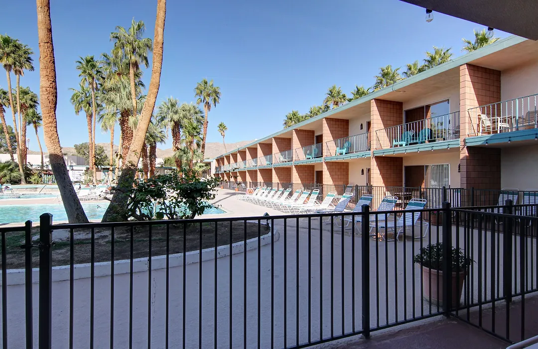 Desert Hot Springs Spa Hotel-1
