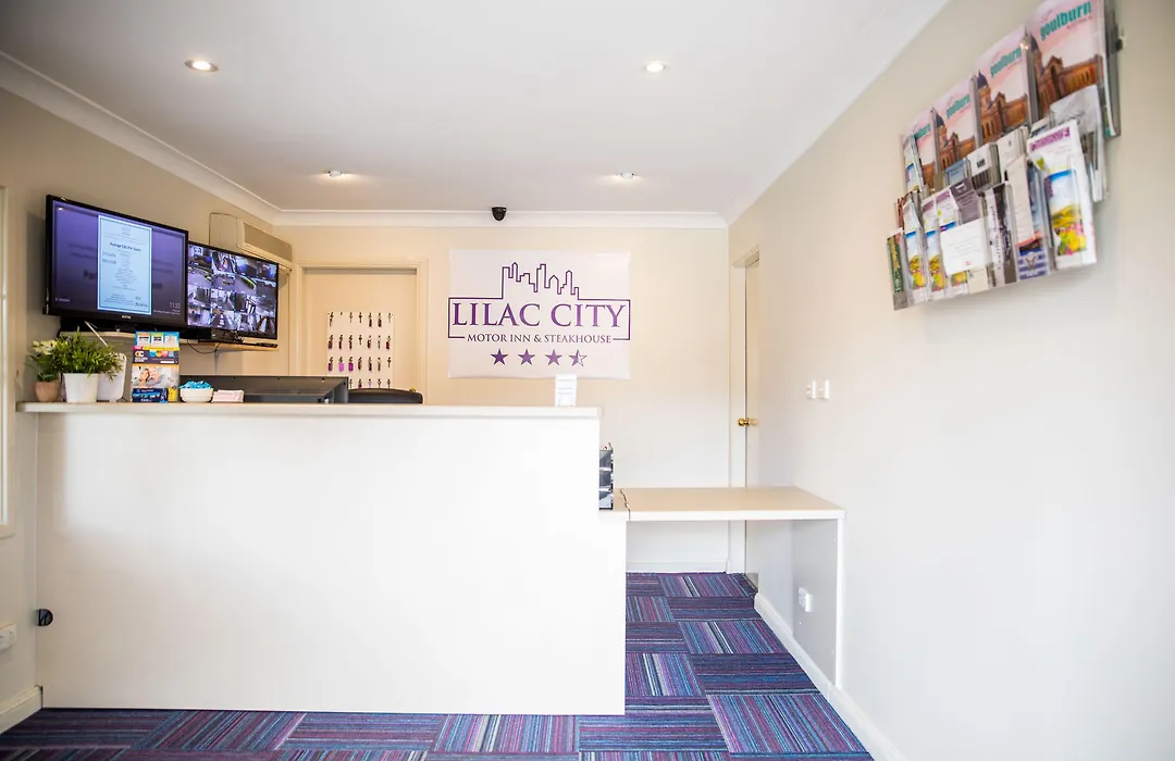 Lilac City Motor Inn-1
