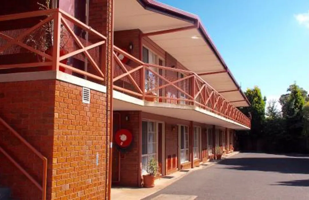 Bay City Motel-1