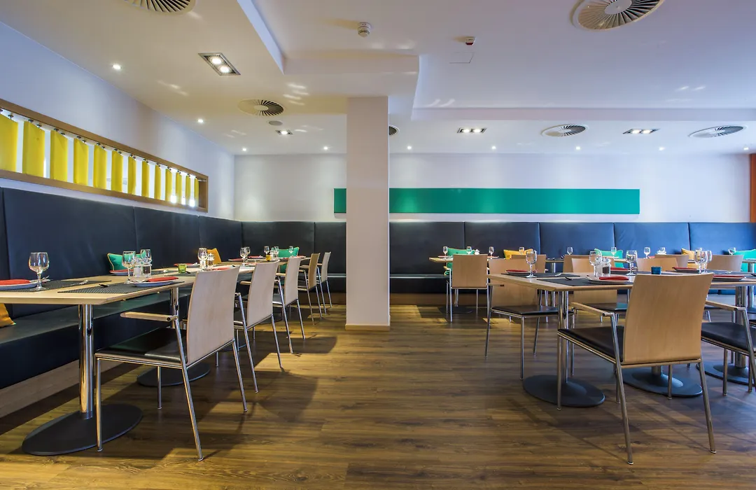 Park Inn By Radisson Nuernberg-1