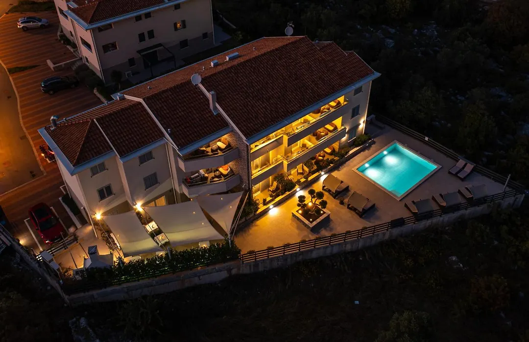 Villa Orhideja-1