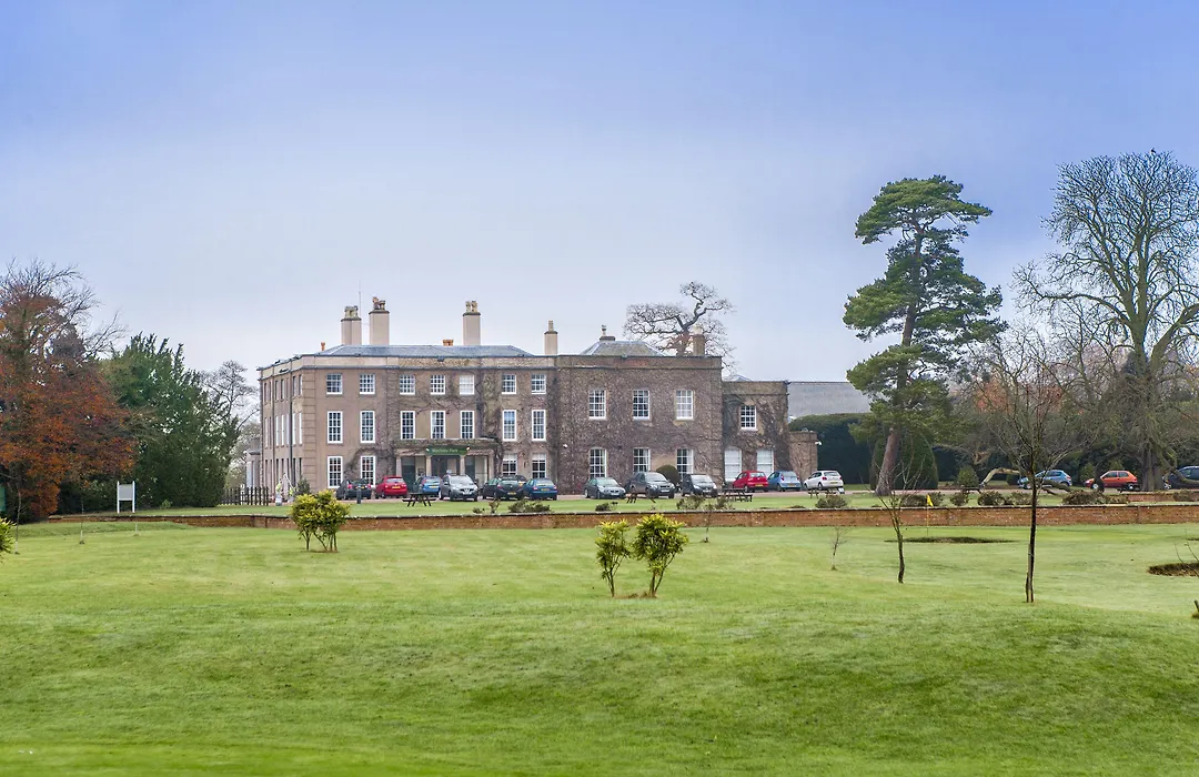 Wychnor Park Country Club-1