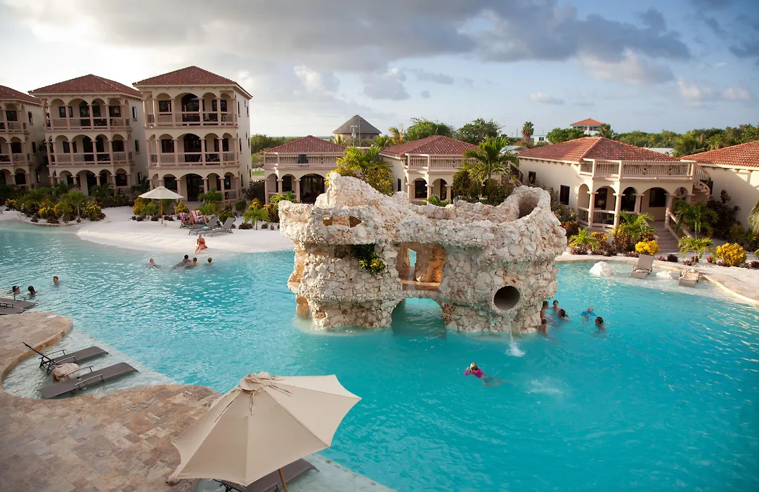 Coco Beach Resort-1