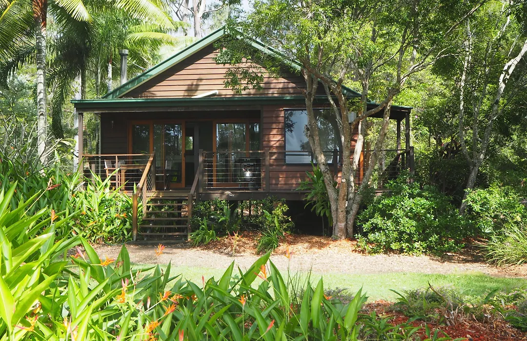 Lake Weyba Cottages Noosa-1