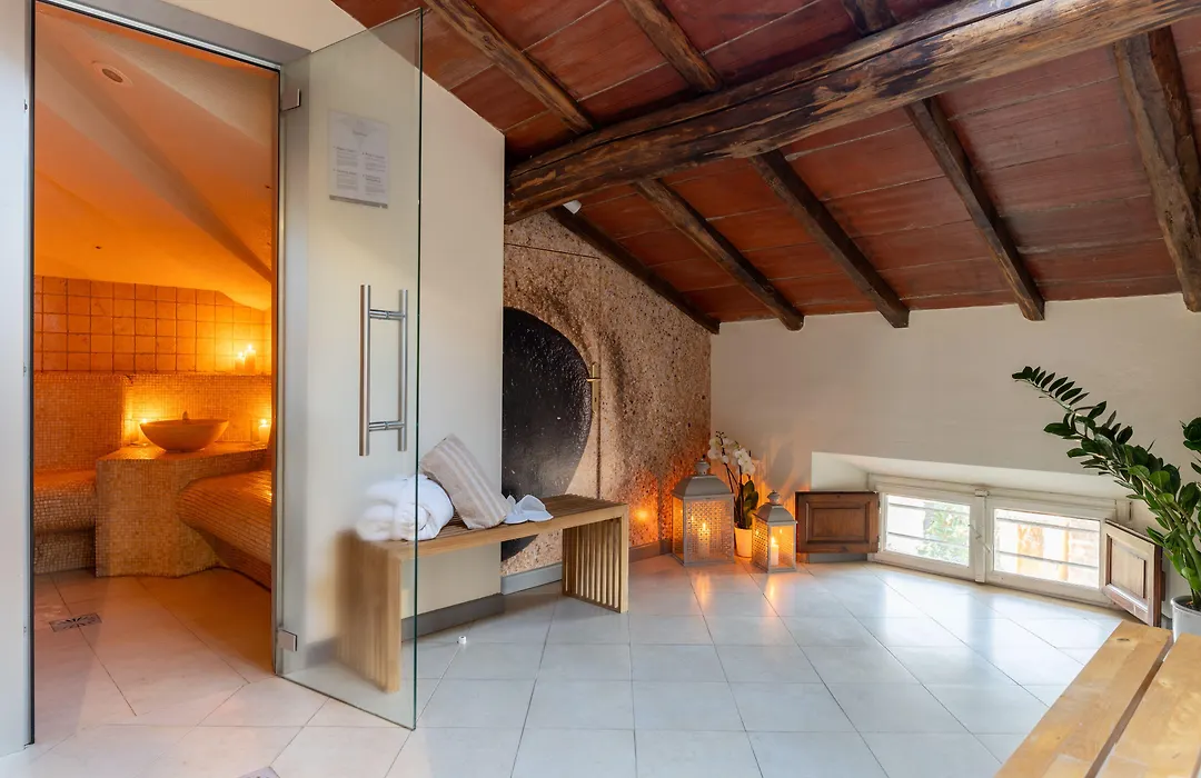 Villa Romantica Wellness & Spa-1
