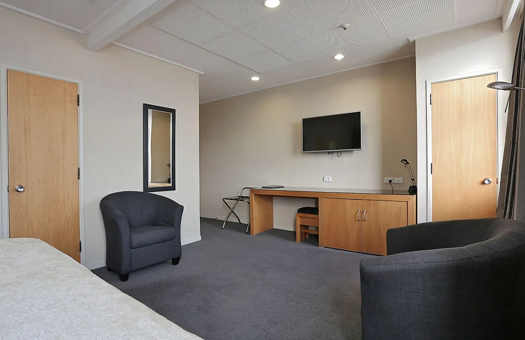 Kelvin Hotel-1