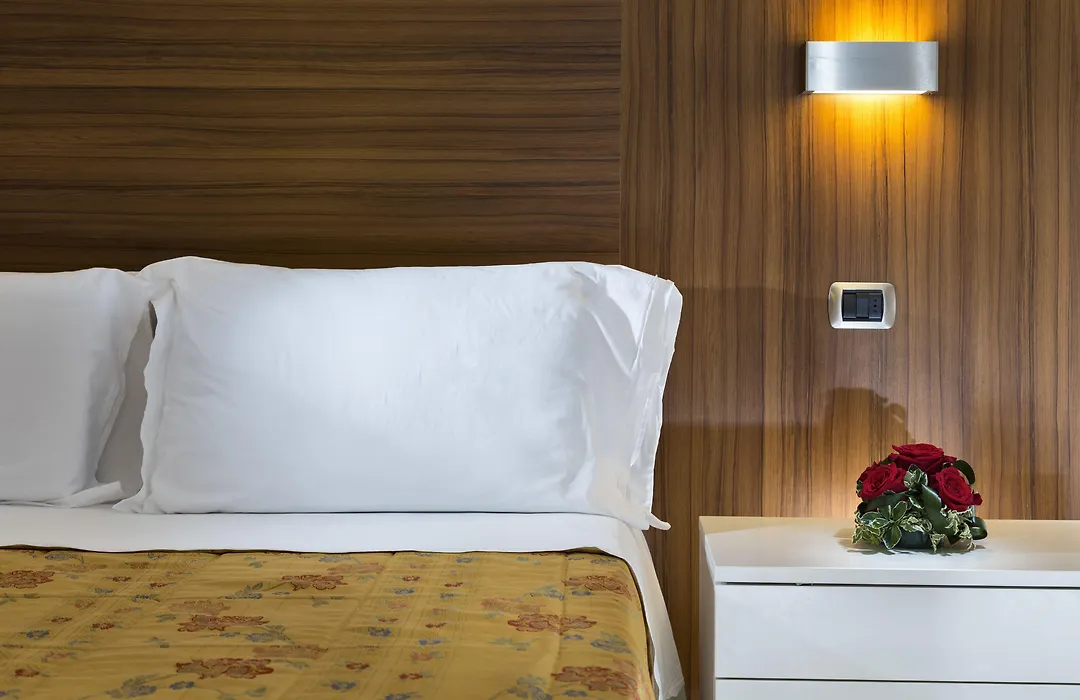 Hotel Parigi-1