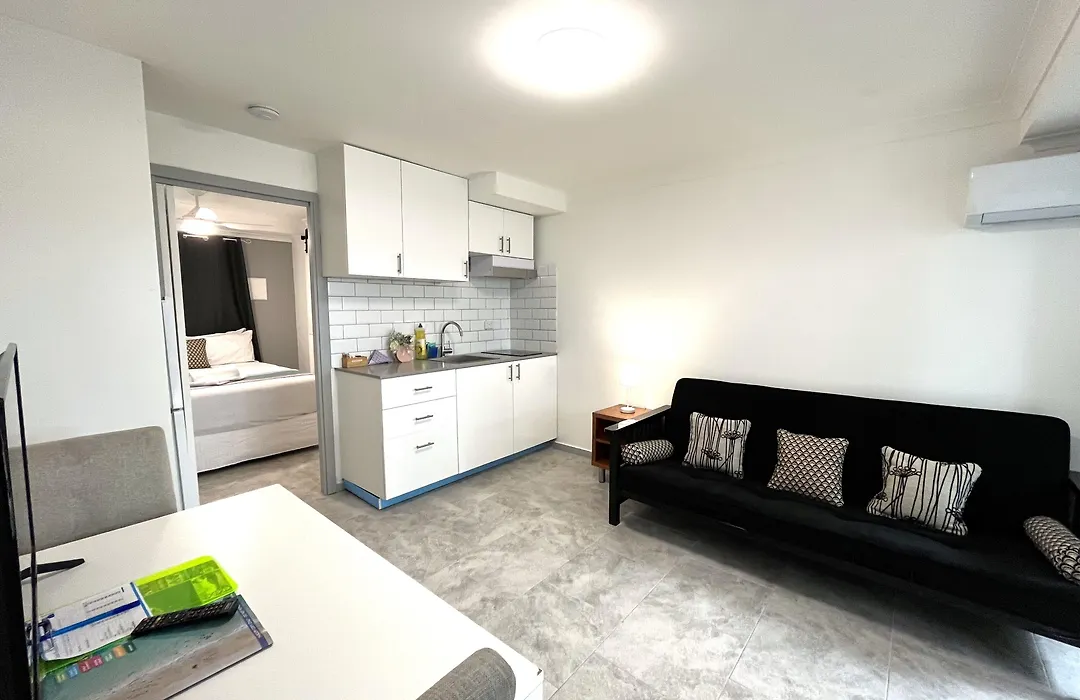 Broadwater Keys Holiday Apartments-1