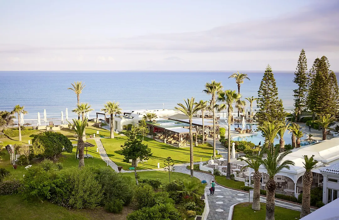 Robinson Kyllini Beach-1