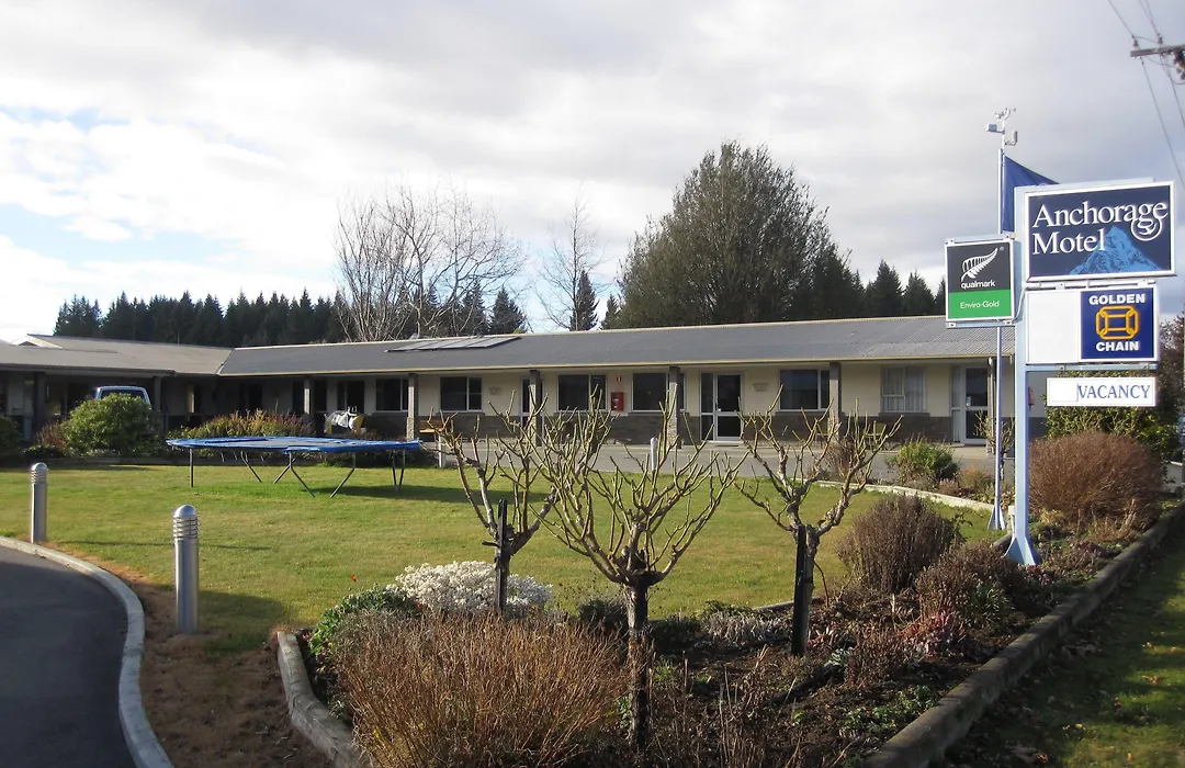 Anchorage Motel Apartments-1