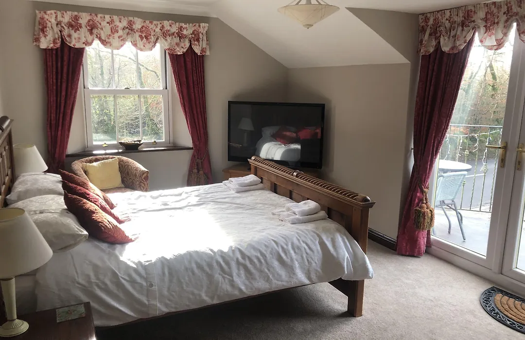 The Bickford Arms Inn-1