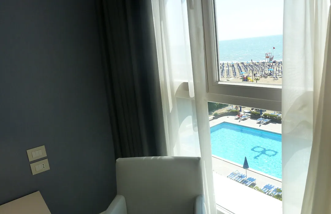 Hotel Orient&Pacific-1