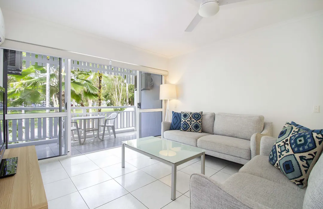 The White House Port Douglas-1