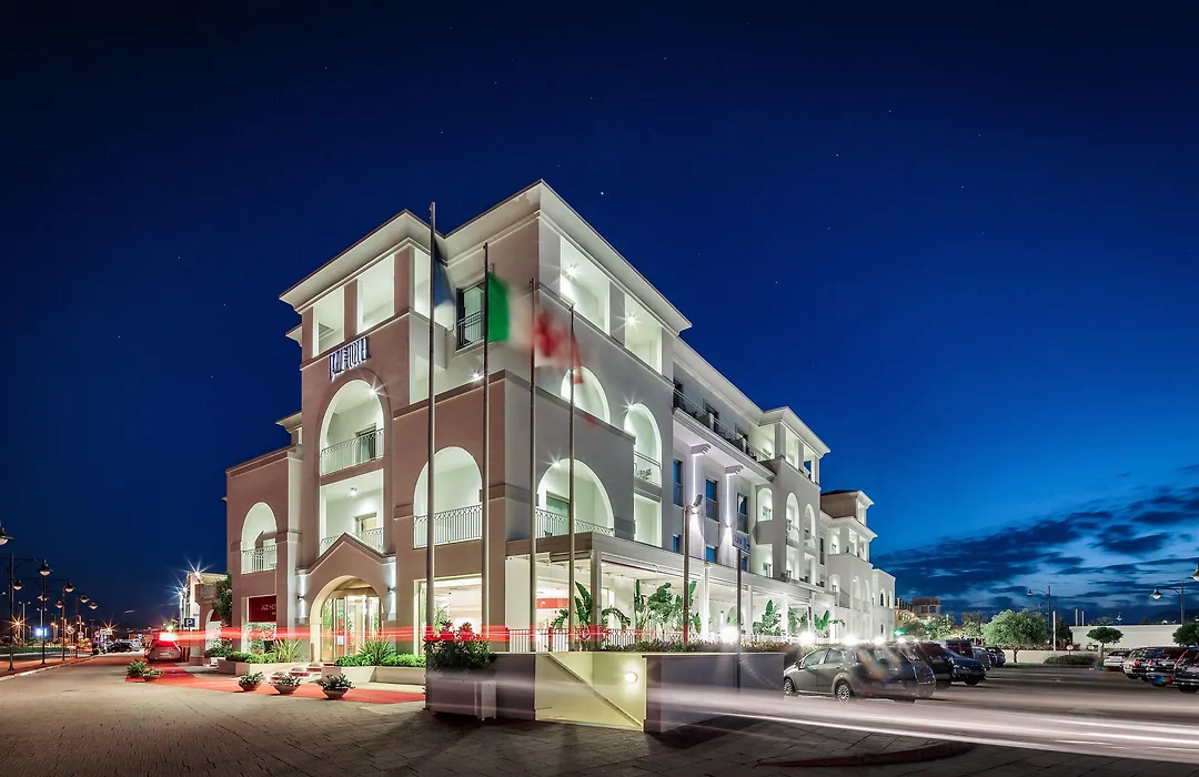 Jazz Hotel-1