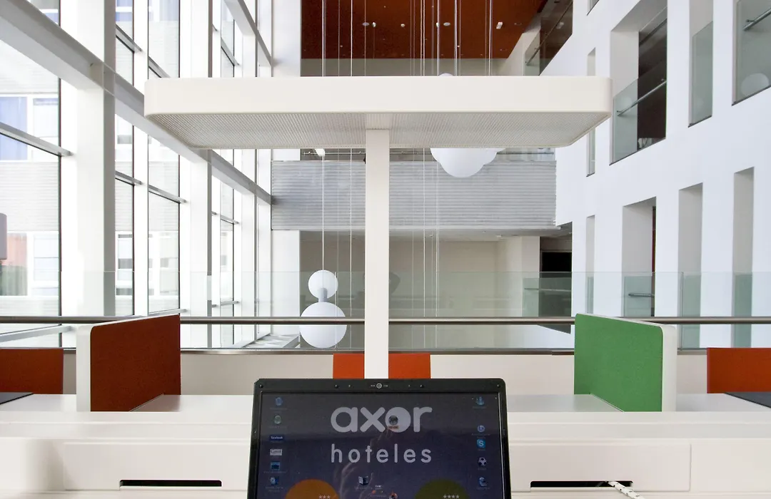 Axor Feria-1