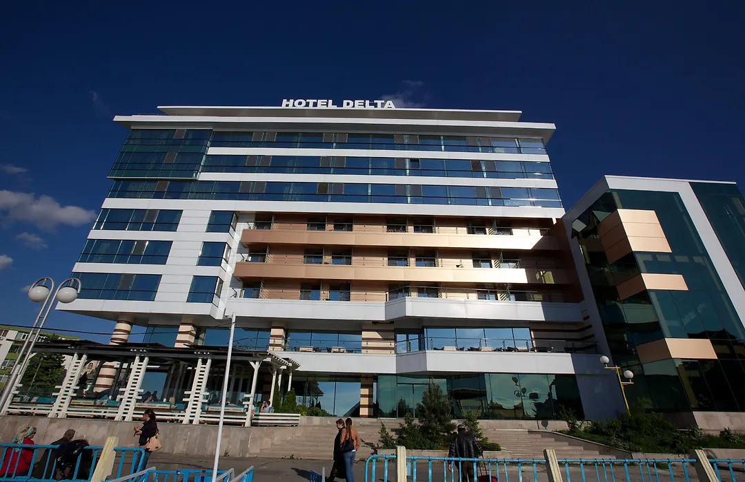 Hotel Delta 4-1