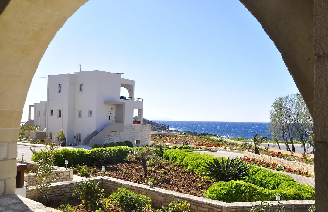 Kavos Hotel & Suites-1