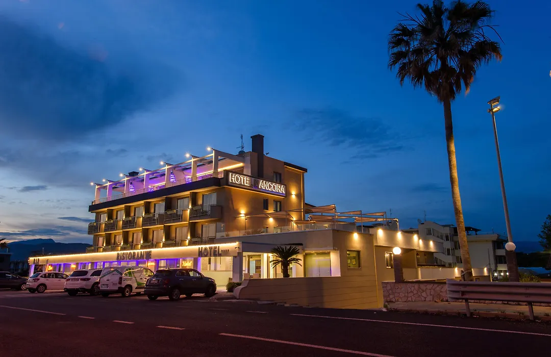 Hotel Ancora-1