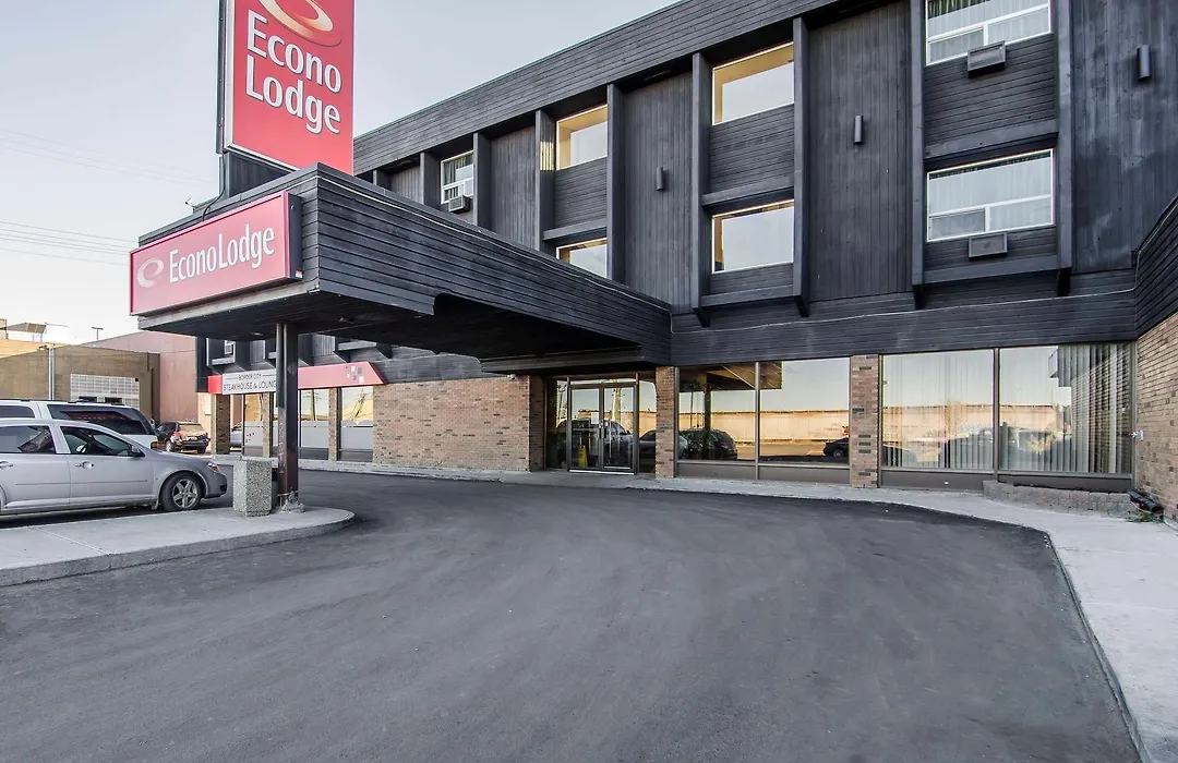 Econo Lodge Lloydminster-1