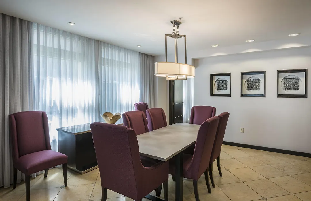 Courtyard By Marriott Tulsa Downtown-1