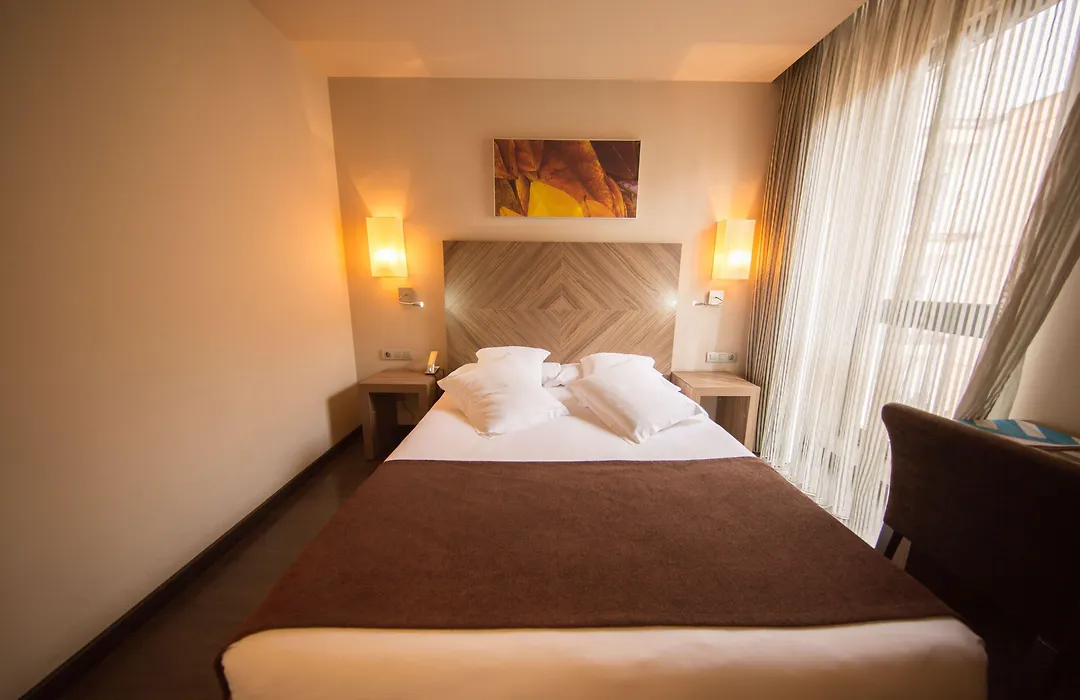 Hotel Aroi Ponferrada-1