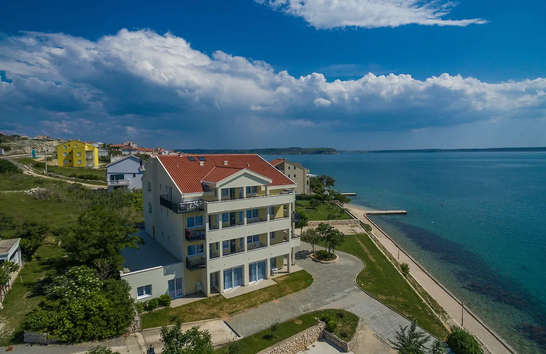 Hotel Vila 4M-1