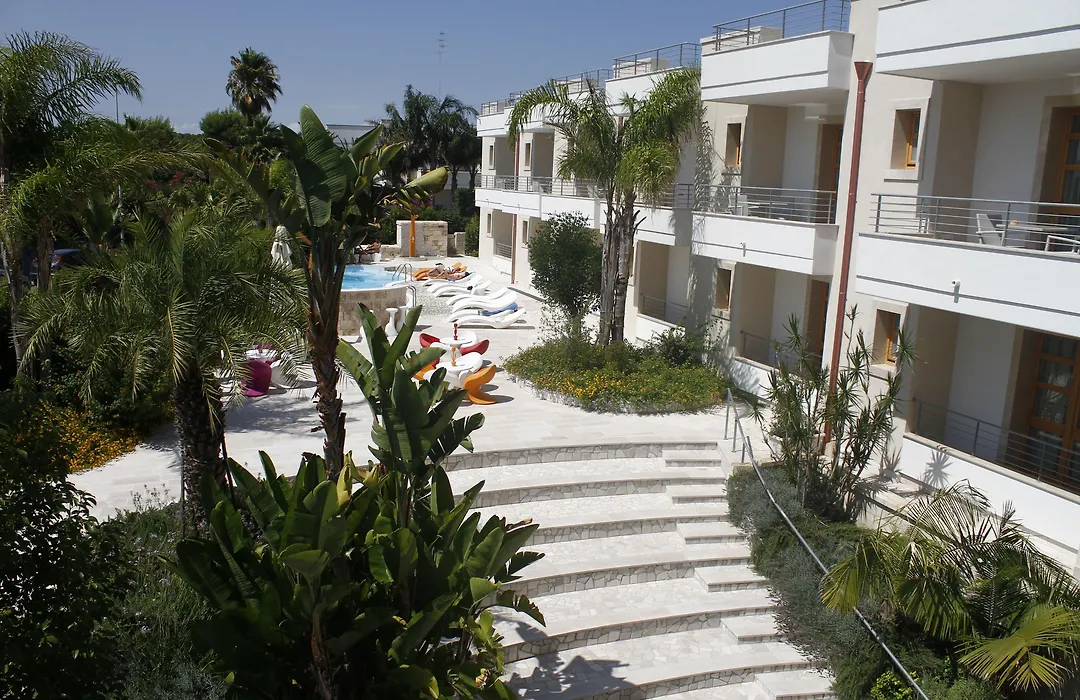Santa Caterina Hotel & Apartment-1