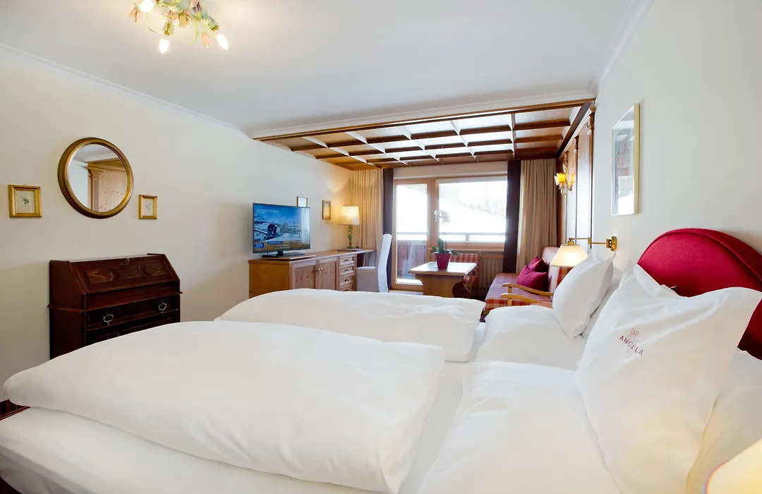 Hotel Angela-1