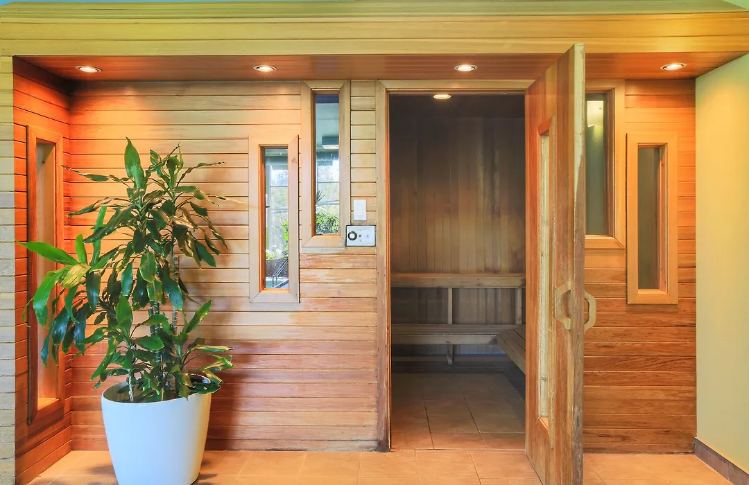Days Inn By Wyndham Levis-1