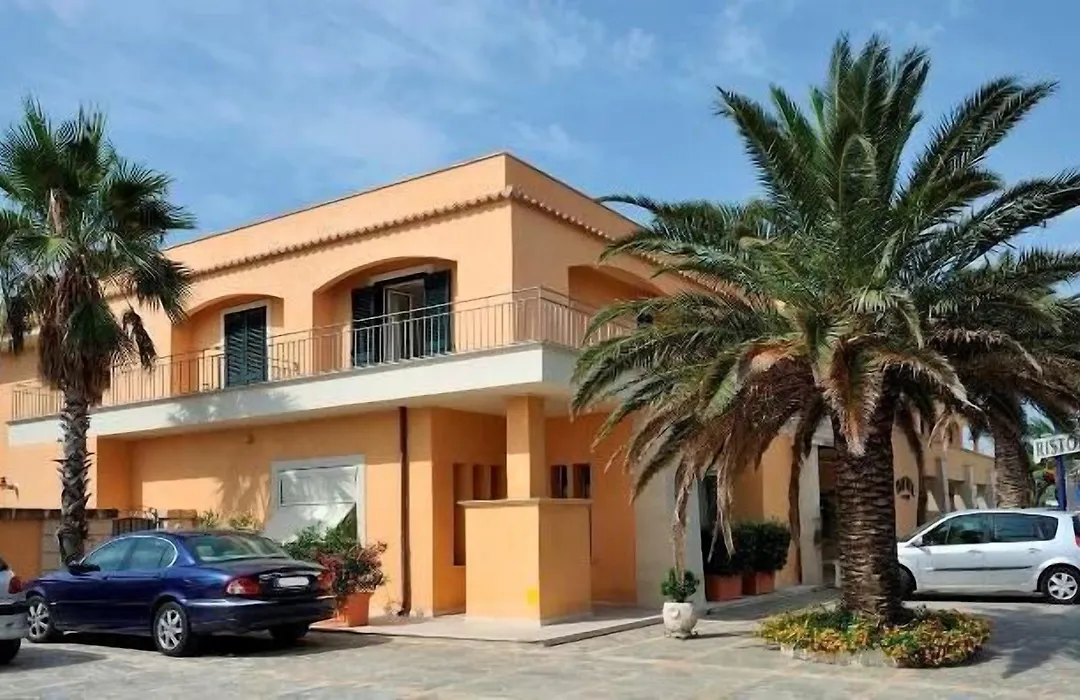 Hotel Ristorante La Lampara-1